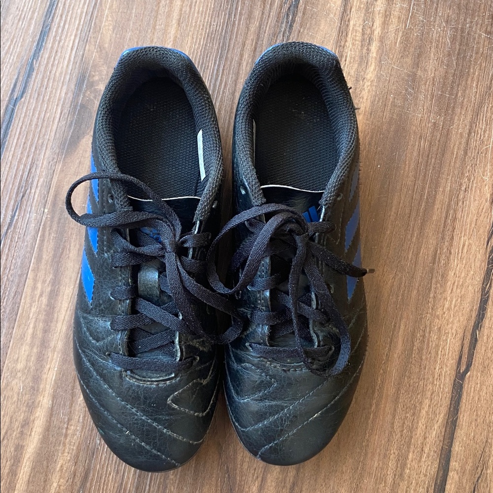 Adidas Cleats - Picture 2 of 7